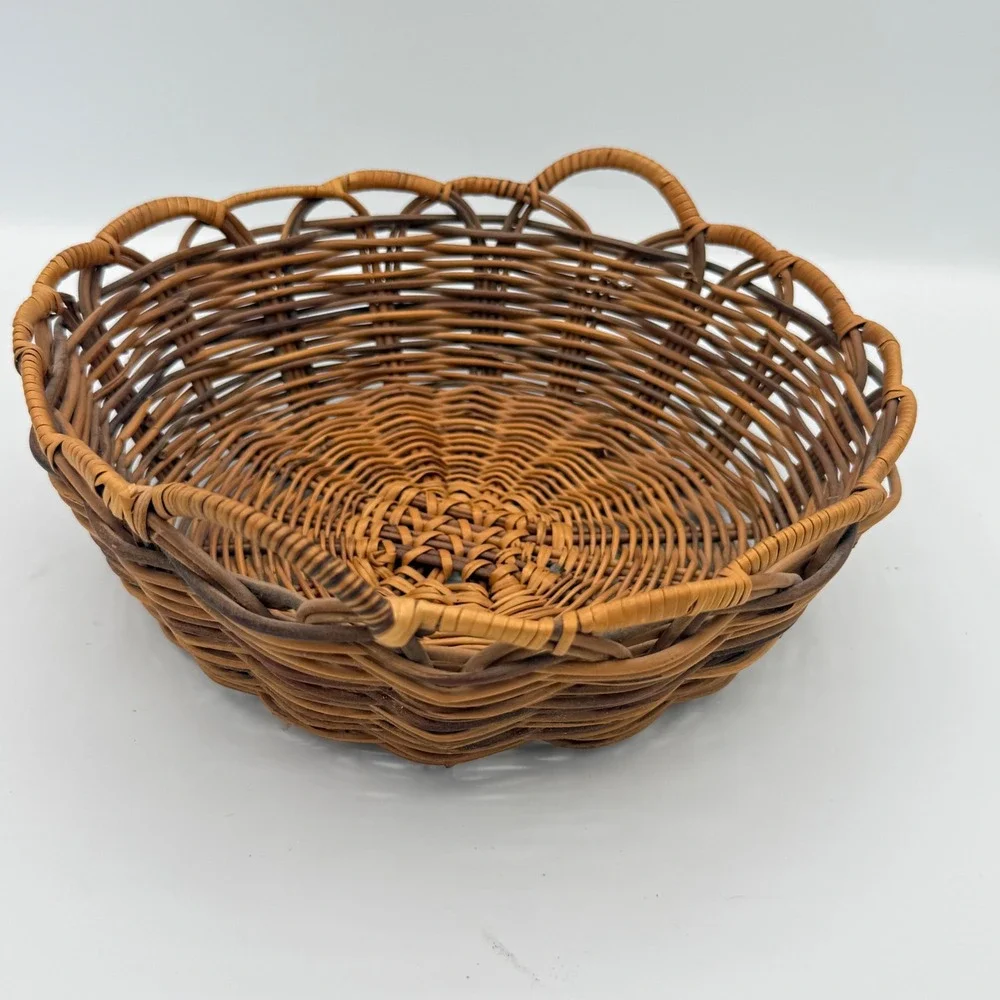 Vintage Scalloped Basket Woven Wicker Rustic Decor Cottagecore Boho Rustic
